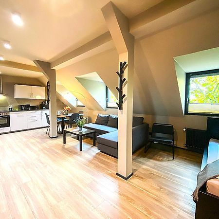 Liro Stadt Apartments クレーフェルト エクステリア 写真