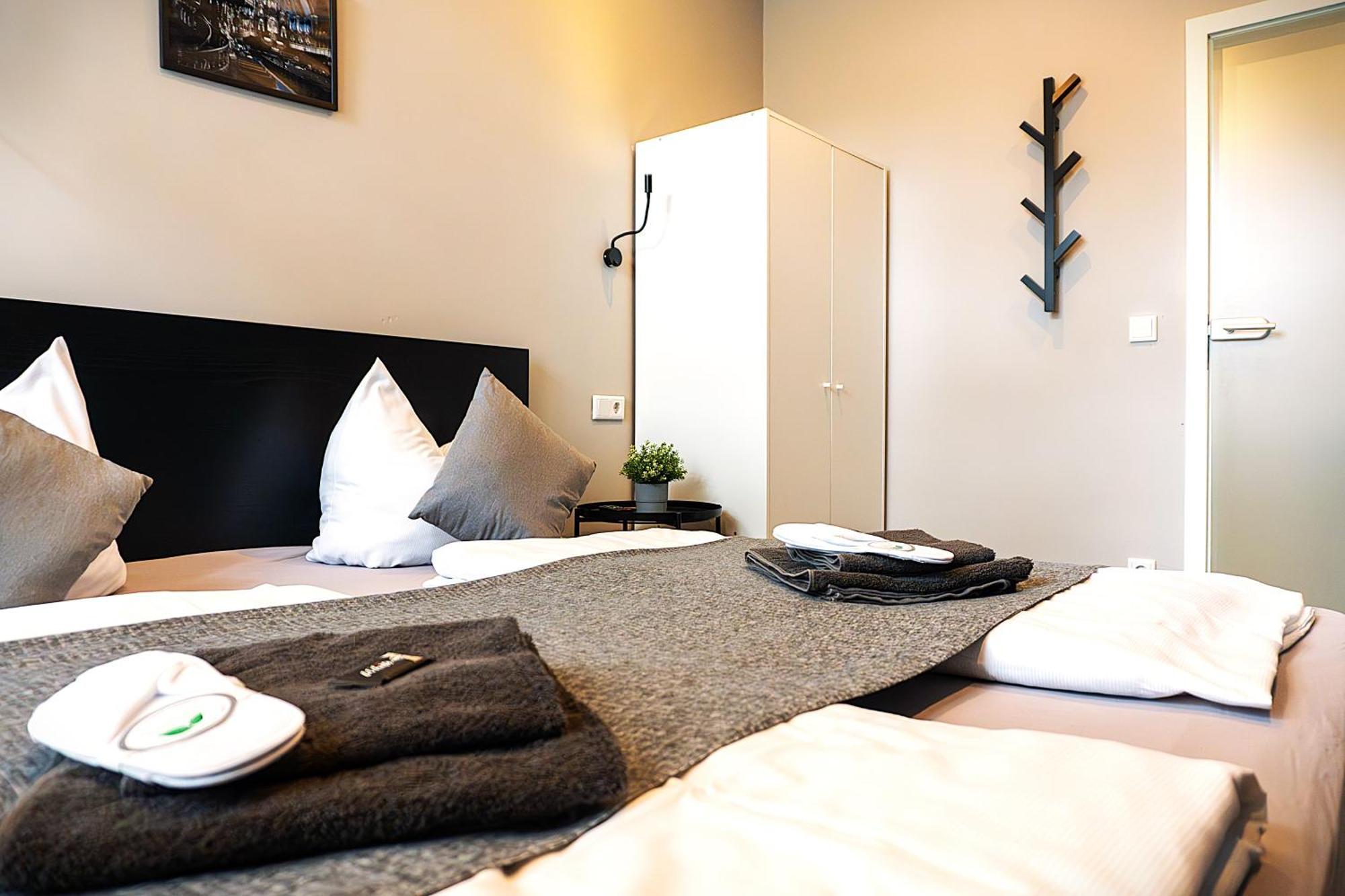 Liro Stadt Apartments クレーフェルト エクステリア 写真