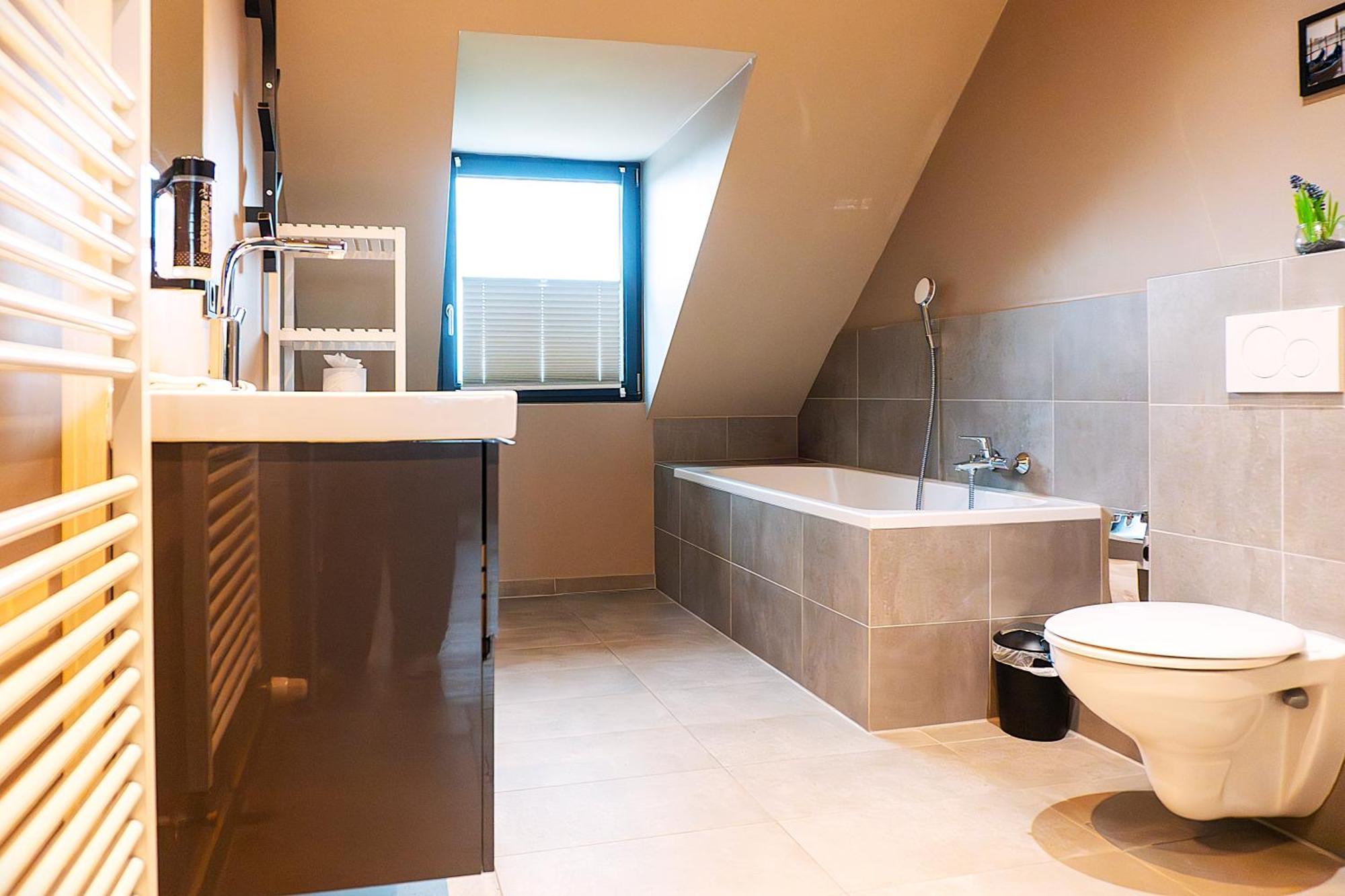 Liro Stadt Apartments クレーフェルト エクステリア 写真