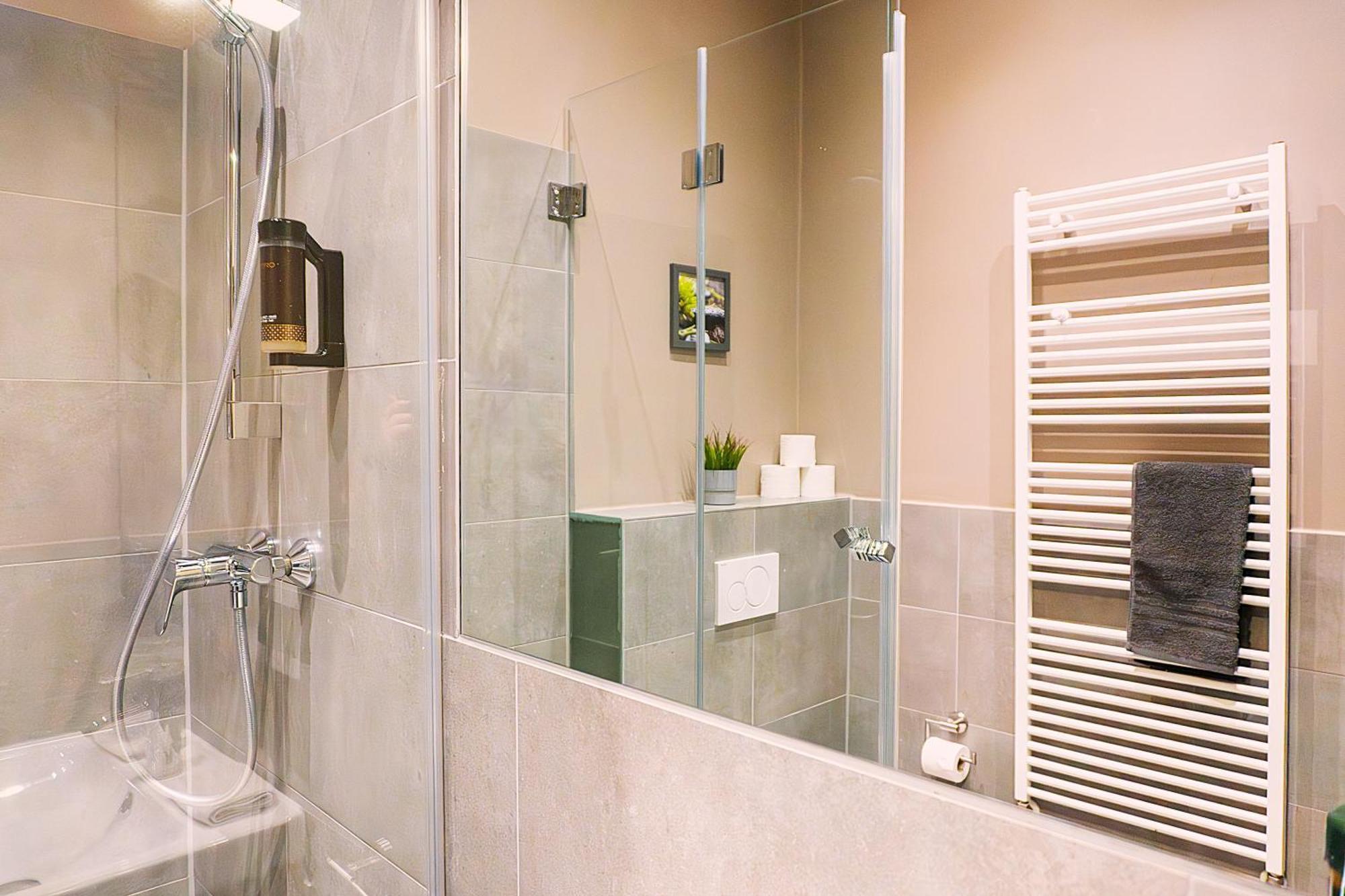 Liro Stadt Apartments クレーフェルト エクステリア 写真